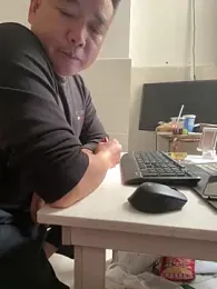 MRhuang007 — Stripchat stream photo (May 2026)