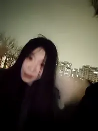Sun-001 — Stripchat stream photo (Feb 2026)