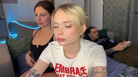 dollfromvenus — Stripchat stream photo (Mar 2026)