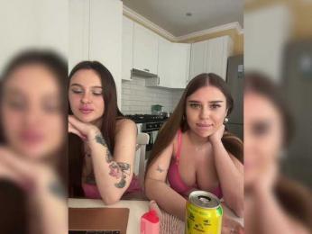 two-beauties — modelo de webcam en línea en bongacams