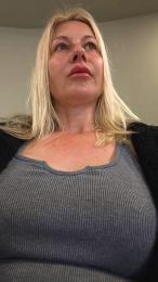 evakisimovareal — modelo de webcam en línea en cam4