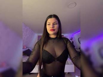 -MaybeBaby- — modelo de webcam en línea en bongacams