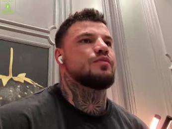 oliversport — modelo de webcam en línea en chaturbate