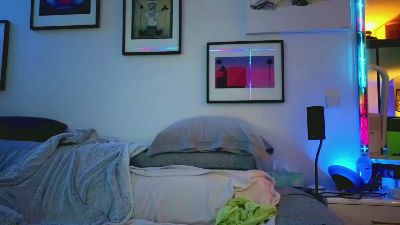 HuGo4K — modelo de webcam en línea en cam4