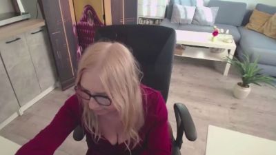 Sofia_xLOVE — Cam4 stream photo (Mar 2026)
