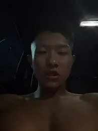 Thanku_02 — Stripchat stream photo (Aug 2026)