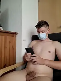 I_dont_know_00 — Stripchat stream photo (Aug 2025)