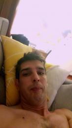 Vic_shelter — Cam4 stream photo (May 2026)