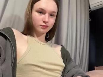 nloraaa — Chaturbate stream photo (Mar 2026)