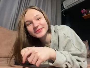 nloraaa — Chaturbate stream photo (Mar 2026)