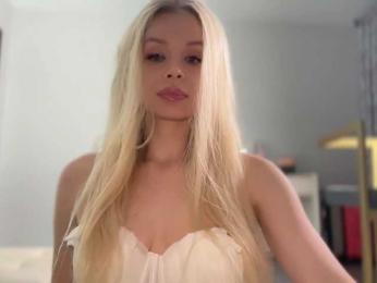 -Riviera- — modelo de webcam en línea en bongacams