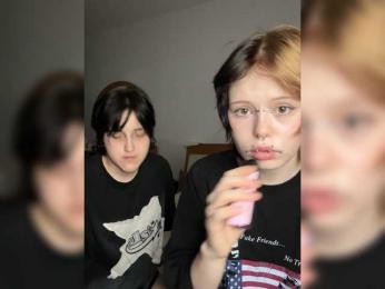 MiaAndAlicee — Bongacams stream photo (Jul 2026)