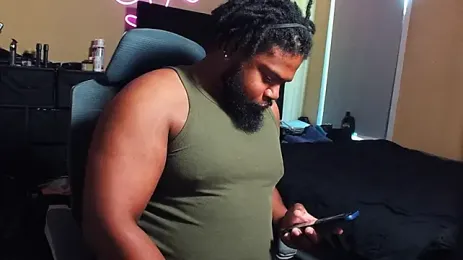 rogue42911 — Stripchat stream photo (Aug 2026)