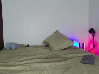 latinuycouple — Bongacams stream photo (Mar 2026)