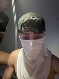 HitShelf — modelo de webcam en línea en stripchat