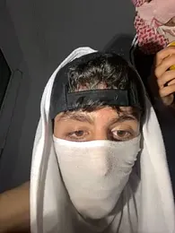 HitShelf — modelo de webcam en línea en stripchat