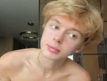 angel_andreww — modelo de webcam en línea en chaturbate