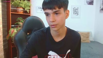 maxim_rod — Cam4 stream photo (Apr 2026)