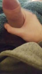 cosmo831 — Cam4 stream photo (Apr 2026)