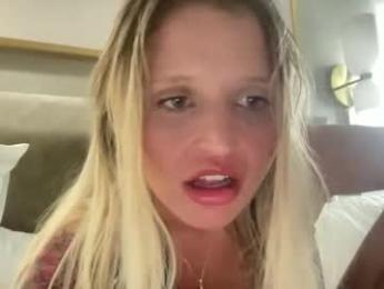 sashabby3 — Chaturbate stream photo (May 2026)