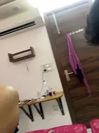 Sexfound01 — modelo de webcam en línea en stripchat