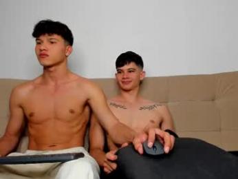 yizus_bonz — modelo de webcam en línea en chaturbate