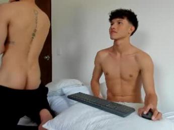yizus_bonz — modelo de webcam en línea en chaturbate