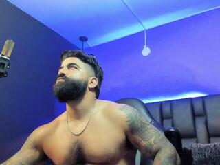 Leonidas Murphy — Flirt4free profile photo