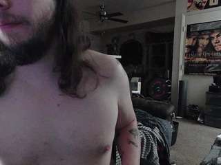 biggerisbetter21 — Camsoda stream photo (Apr 2026)