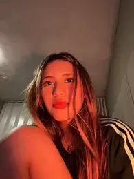 romyamo — Stripchat stream photo (May 2026)