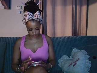 sexiiimamiii23 — Camsoda stream photo (Mar 2026)