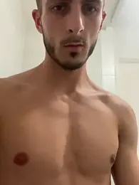 lypirt — modelo de webcam en línea en stripchat