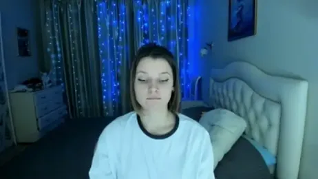 SoniNesti — Stripchat stream photo (Nov 2023)