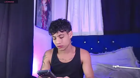 Sexys_Boys_Hot1 — modelo de webcam en línea en stripchat