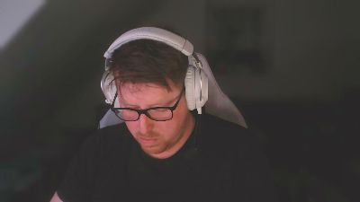 benzinimblut — Cam4 stream photo (Mar 2026)