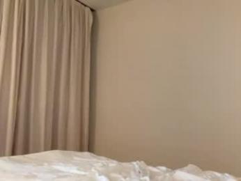 she001 — Chaturbate stream photo (Apr 2026)