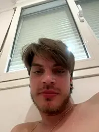fer_dilann — Stripchat stream photo (Jul 2025)