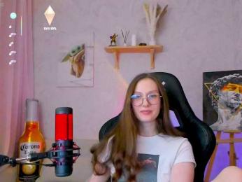 KiraRumGirl — Bongacams stream photo (Apr 2026)