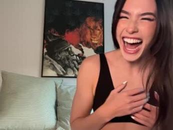 therealmayahill — modelo de webcam en línea en chaturbate