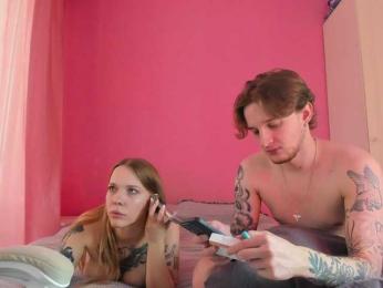 couple-tats — modelo de webcam en línea en bongacams
