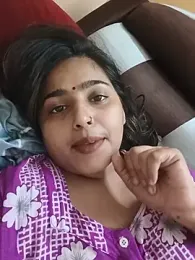 Cute-Simmi69 — modelo de webcam en línea en stripchat