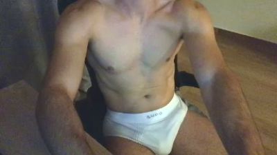 guttyw — Cam4 stream photo (Jun 2026)
