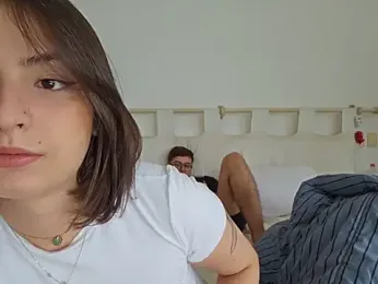 Juh_castro — modelo de webcam en línea en stripchat