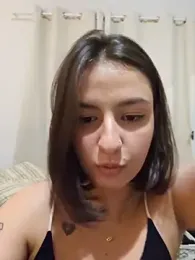 Juh_castro — modelo de webcam en línea en stripchat