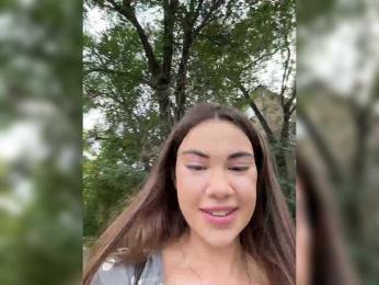 YourGo0dGirl — modelo de webcam en línea en bongacams