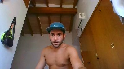 Argentinoenbras — modelo de webcam en línea en cam4