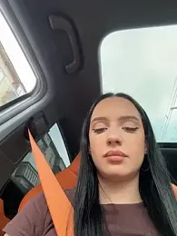 flora_off — Stripchat stream photo (Sep 2026)