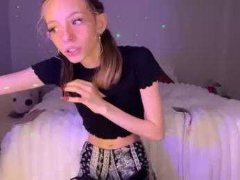 ellieluvs — Chaturbate stream photo (Mar 2026)