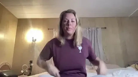 hawktuahgwakgwak — Stripchat stream photo (Dec 2024)