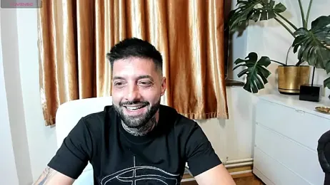 TommyDum — modelo de webcam en línea en stripchat
